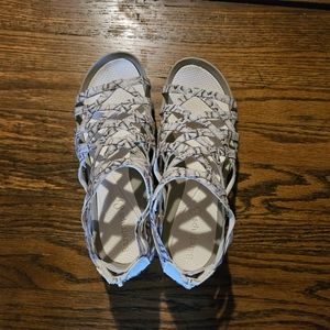 Bear traps Samina  gladiator sandal - size 10